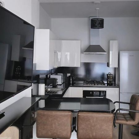 Montgomery Central Apartment Edinburgh Ngoại thất bức ảnh