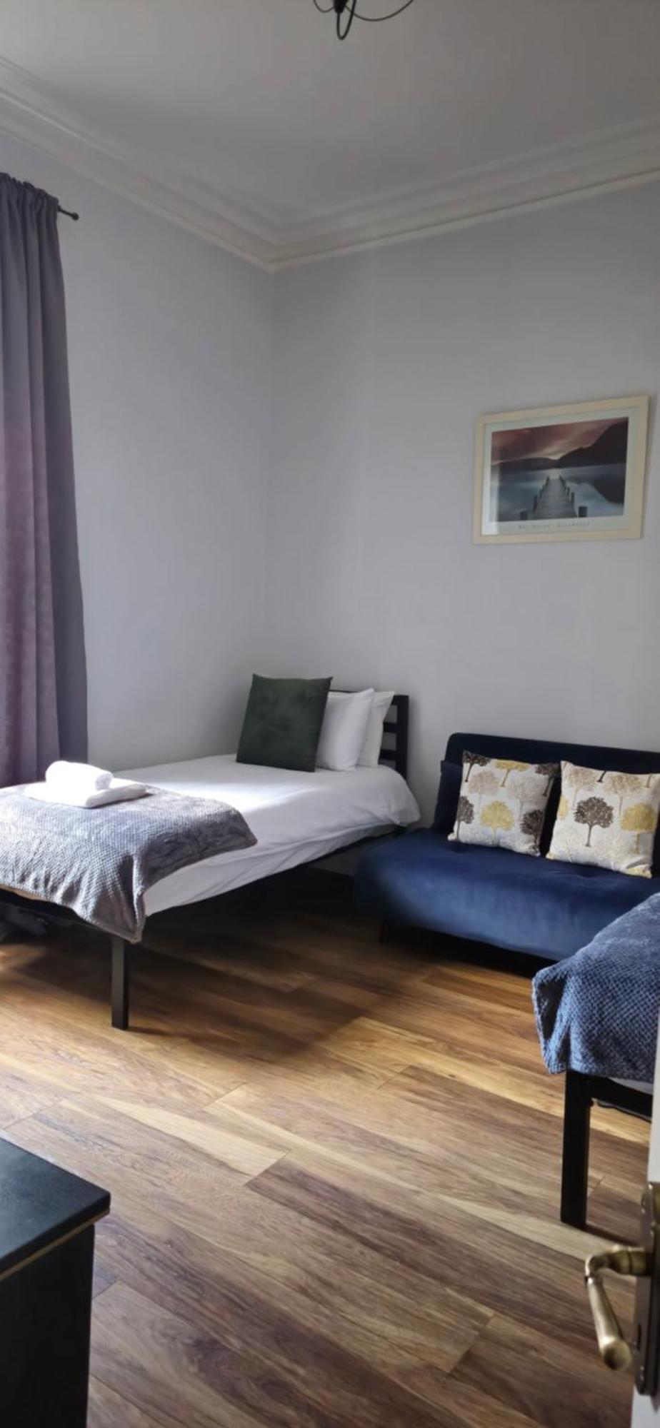 Montgomery Central Apartment Edinburgh Ngoại thất bức ảnh