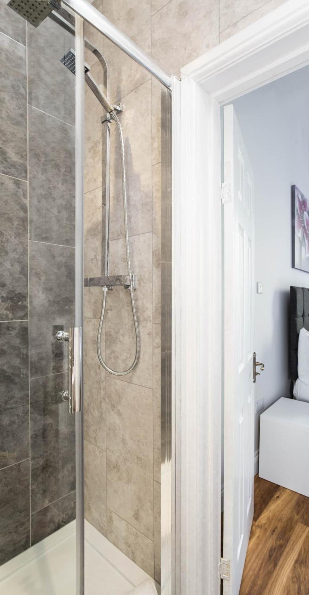 Montgomery Central Apartment Edinburgh Ngoại thất bức ảnh